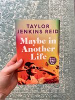 Maybe und Another Life Roman Taylor Jenkins Reid Booktok Englisch Hessen - Reinheim Vorschau