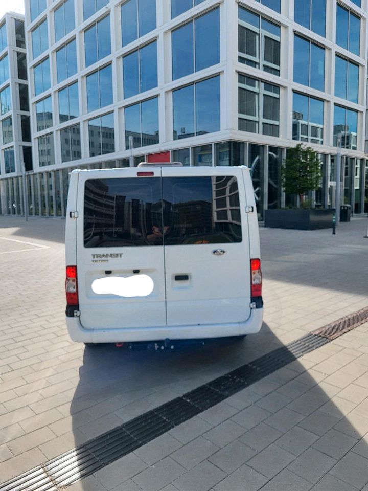 ×Wenig KM× Ford Transit / Camper / Wohnmobil - Längsbetten in Stuttgart