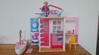 Barbie Haus klappbar mit Puppe, Auto, Babies und Zubehör Nordrhein-Westfalen - Heiligenhaus Vorschau