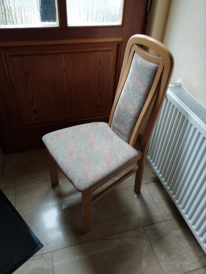 6x Esstisch Stühle in Wilhelmsdorf