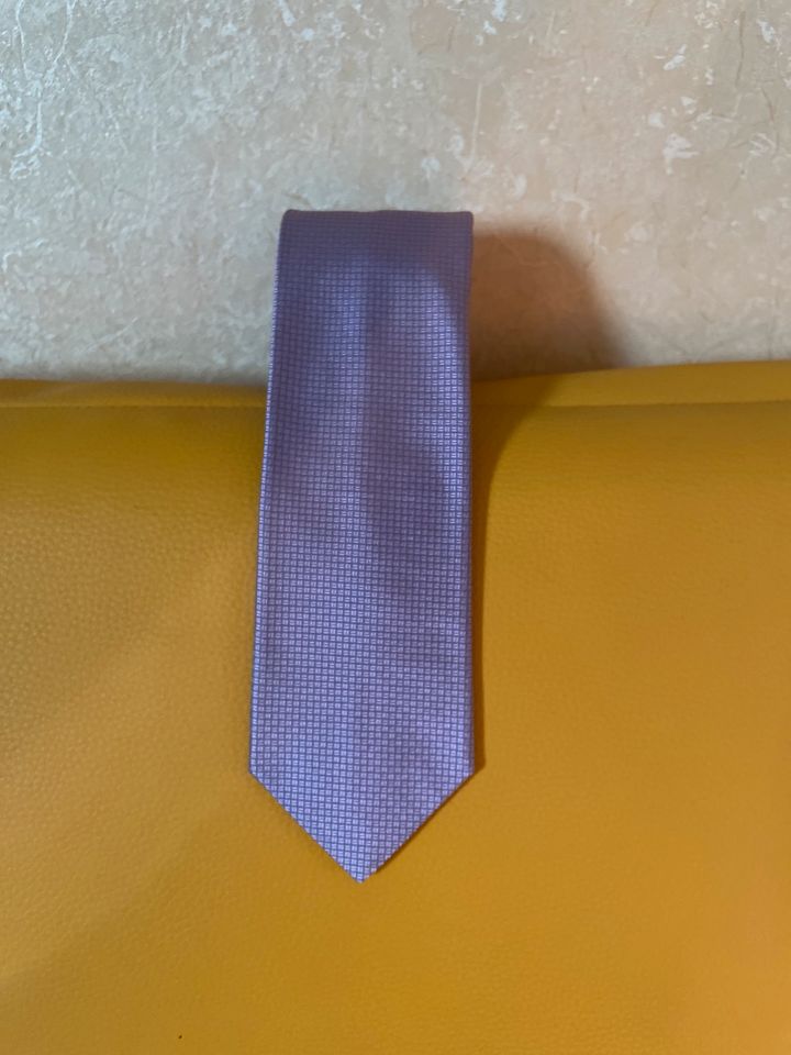 Krawatte Neu Fa BOSS in Korbach