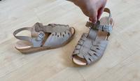 Bequeme Damen Sandalen Beige mit niedrigem Keilabsatz Thüringen - Schimberg Vorschau