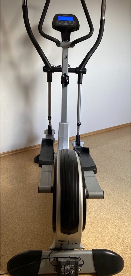 Crosstrainer x9.6 Motion guter Zustand in Aurich