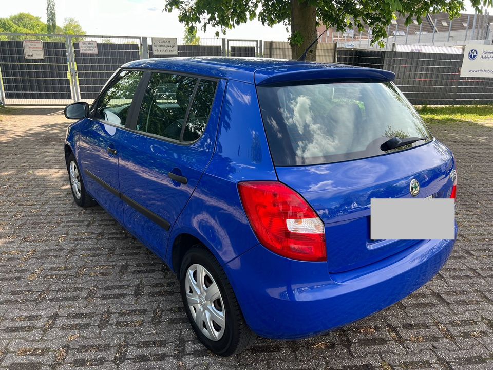 Skoda Fabia mit Flüssiggasanlage TÜV Neu in Bochum