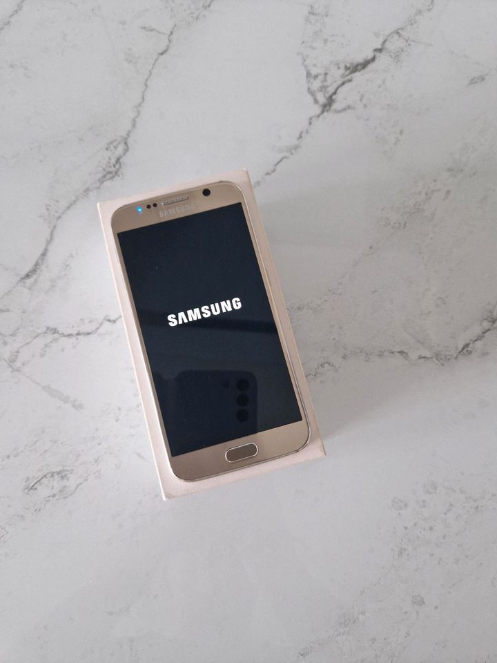 SAMSUNG Galaxy S6 32GB Gold in Brühl