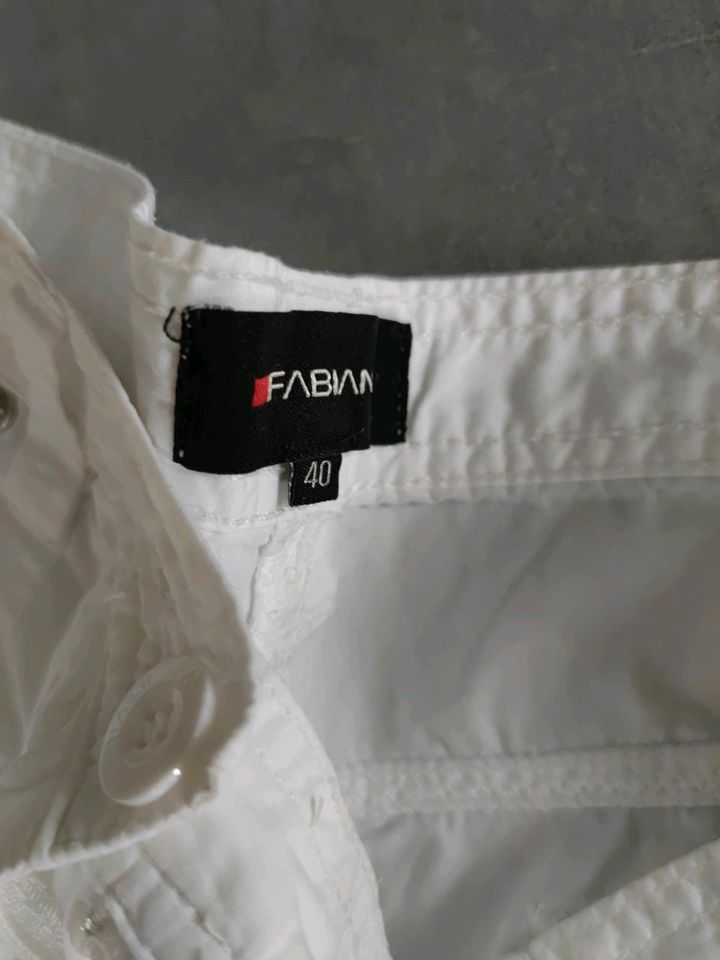 Fabiani Shorts weiss ganz leichte Qualität 40 in Bad Kreuznach