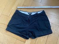 kurze Hose, Shorts, Jeans, H&M, Gr. 34 schwarz Berlin - Friedenau Vorschau