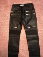 Mango Hose Leder Biker schwarz M 38 für 10 € Sachsen-Anhalt - Quedlinburg Vorschau