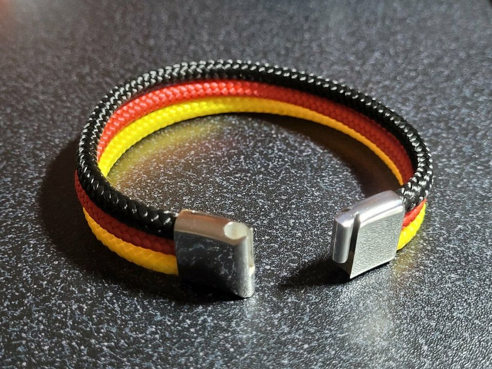 Armband Länderfarben z.B. Ukraine/ Schweden in Lenne