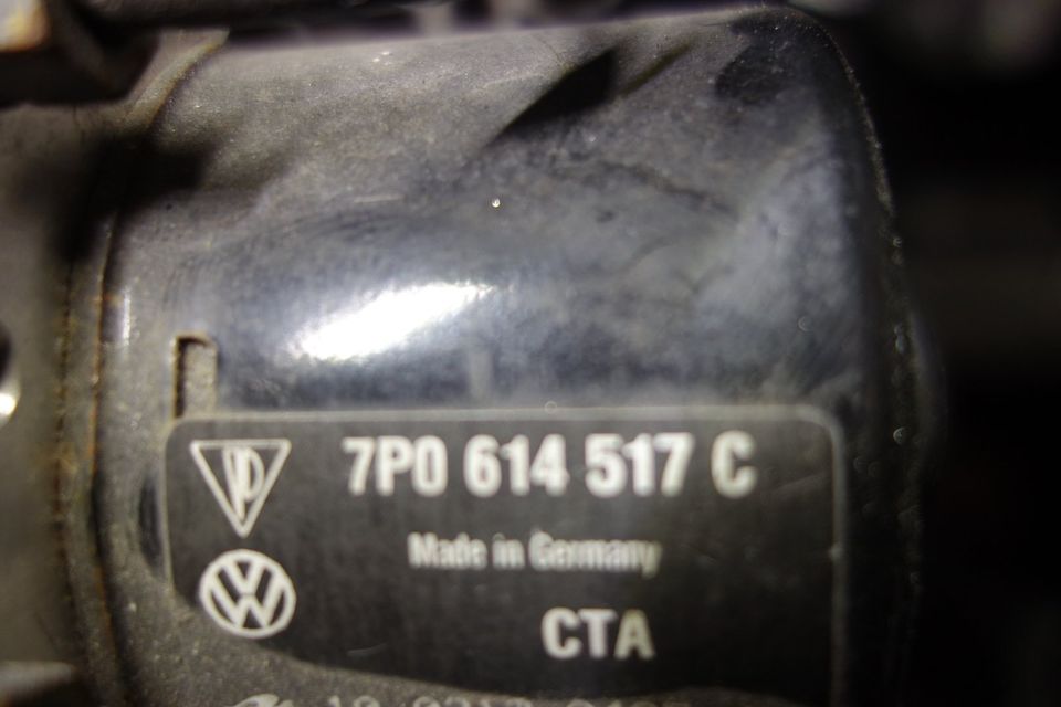 Vw Touareg 7P ABS ESP Steuergerät 7P0907379C 7P0614517C  44Tkm in Mülheim (Ruhr)