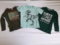 Für Dino-Fans: 3 Shirts mit Dino-Motiv, Gr. 116, top Nordrhein-Westfalen - Velbert Vorschau