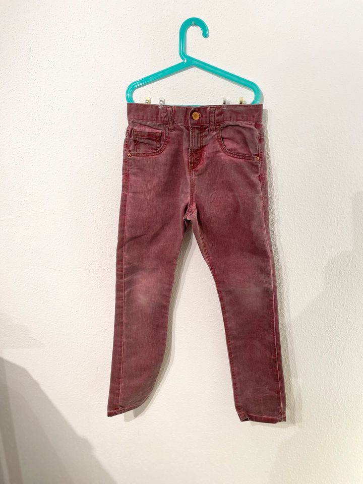 Rote Zara Jeans 140 in Mühldorf a.Inn