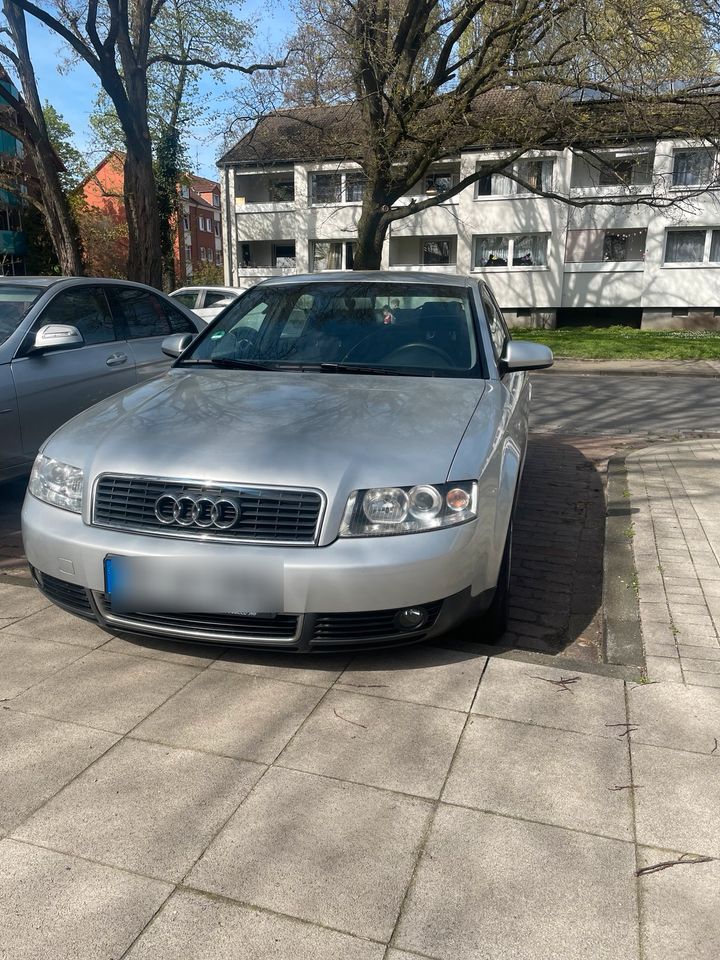 Audi A4 2.0 limo in Hannover