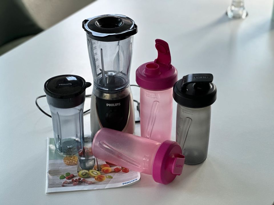 Philips Smoothie Maker & Zerkleinerer inkl. 3 To-Go-Flaschen in Häfen -  Bremerhaven | Haushaltskleingeräte gebraucht kaufen | eBay Kleinanzeigen  ist jetzt Kleinanzeigen