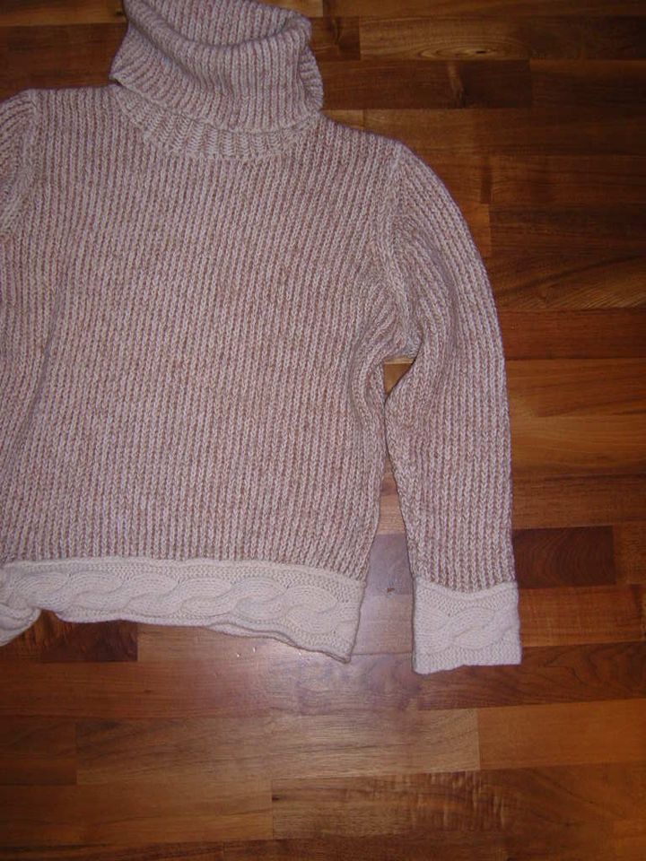 Pullover - warm - Strick - elegant - Rollkragen - Gr. 42 - TOP in Reinbek