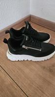 Damen Sneaker  DKNY  Gr. 41,5 inkl mit Versand Nordrhein-Westfalen - Erwitte Vorschau