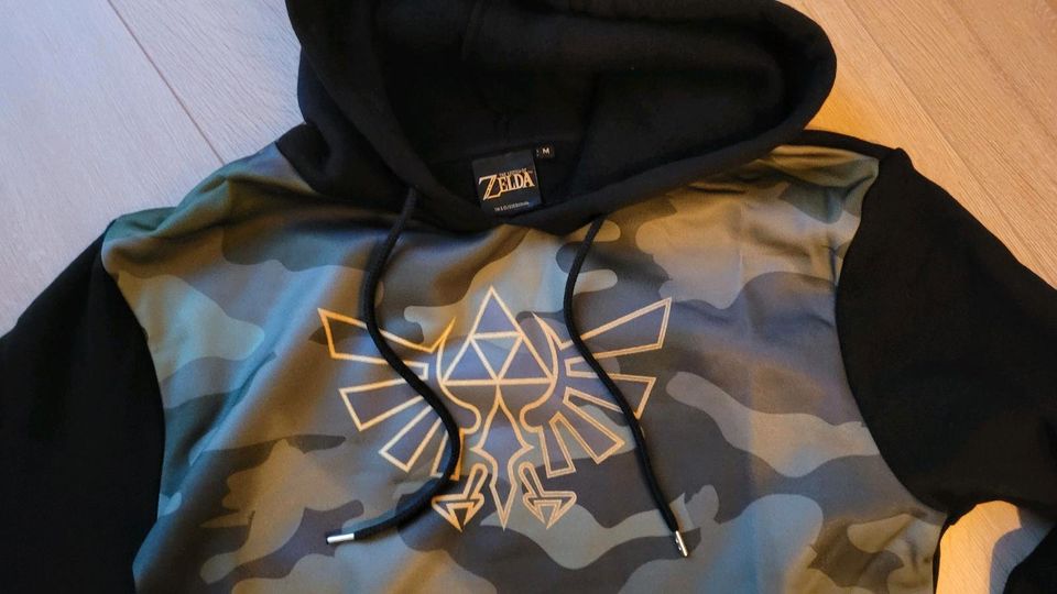 Zelda Hoodie Gr. M Herren neu Pullover Kapuzenpullover Nintendo in Meiningen