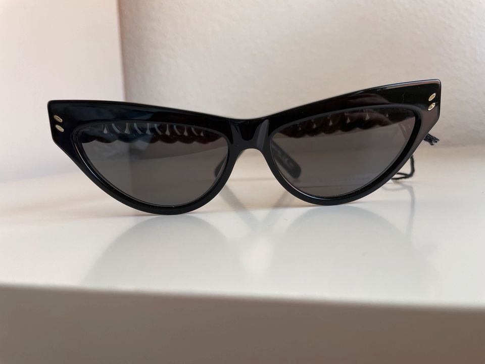 Stella McCartney SC0235S Sonnenbrille Cateye Schwarz Chains Neu in Rottenburg am Neckar