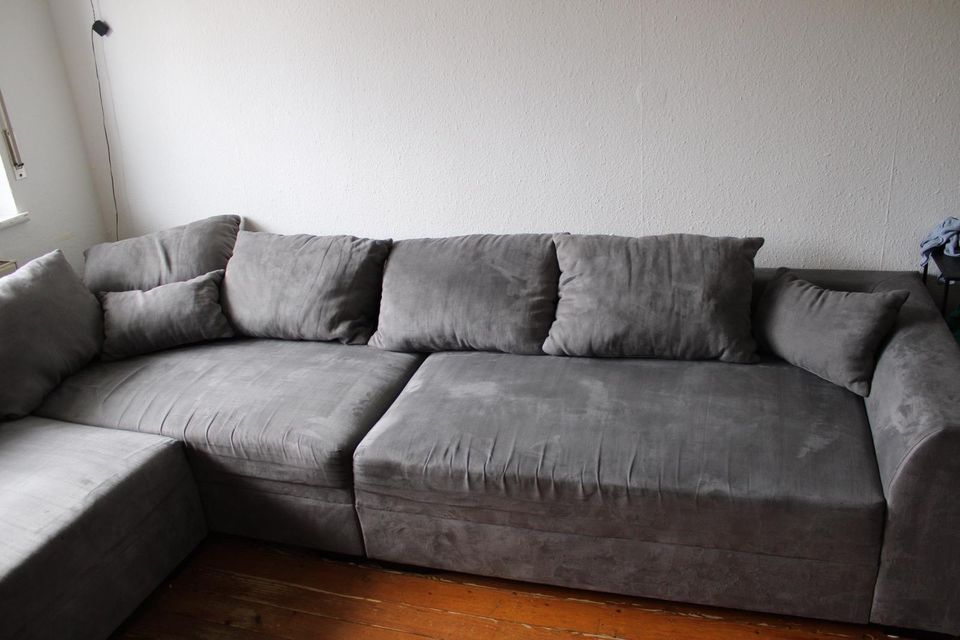 Sofa/Couch in Babenhausen