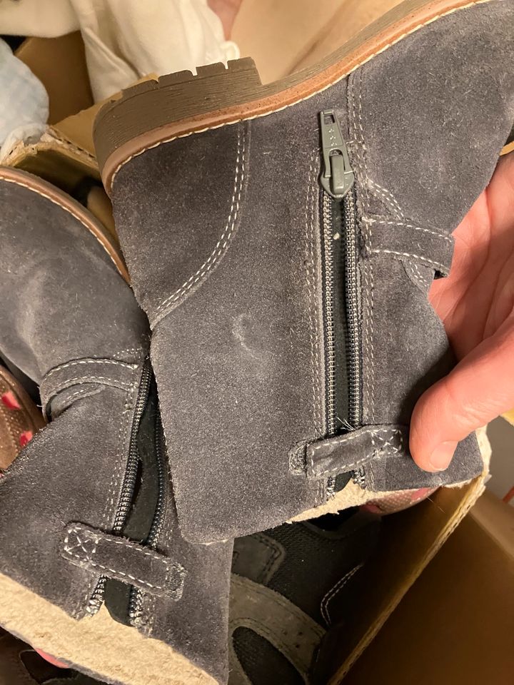 Lurchi 28 Stiefel Stiefeletten Mädchen grau Schmetterling neu in Olfen