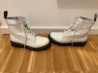 Dr. Martens Pascal 1460 - Gr. 39 - weiß - weiches Leder Brandenburg - Potsdam Vorschau