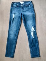 Hollister Jeans Destroyed Look in Gr. W 27 / L 31 dunkelblau Herzogtum Lauenburg - Geesthacht Vorschau