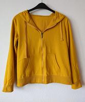 ocker-gelbe Sweatjacke mit Kaputze von Takko Niedersachsen - Garbsen Vorschau