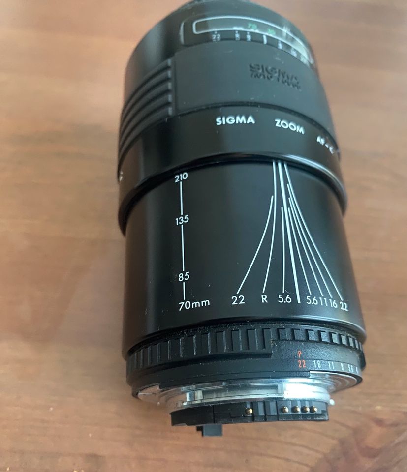 Sigma AF-K (ZOOM-K) 70-210mm F4-5.6 |Nikon oder E-Mount (Adapter) in Leipzig