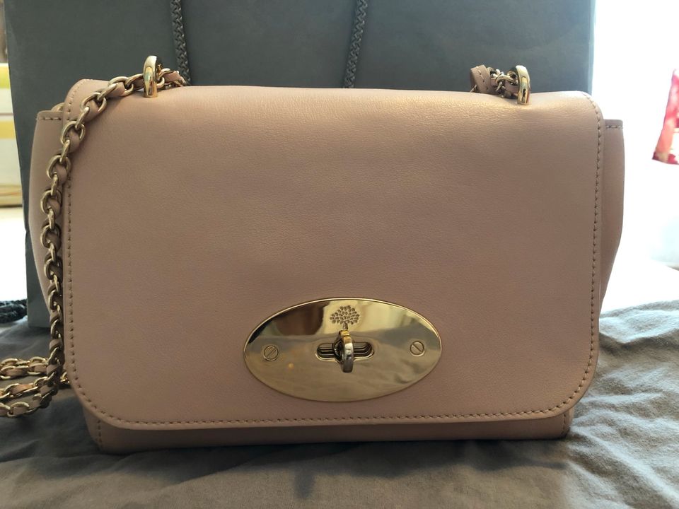 Mulberry Lily Microgain Calf Oldmeal Tasche in Berlin