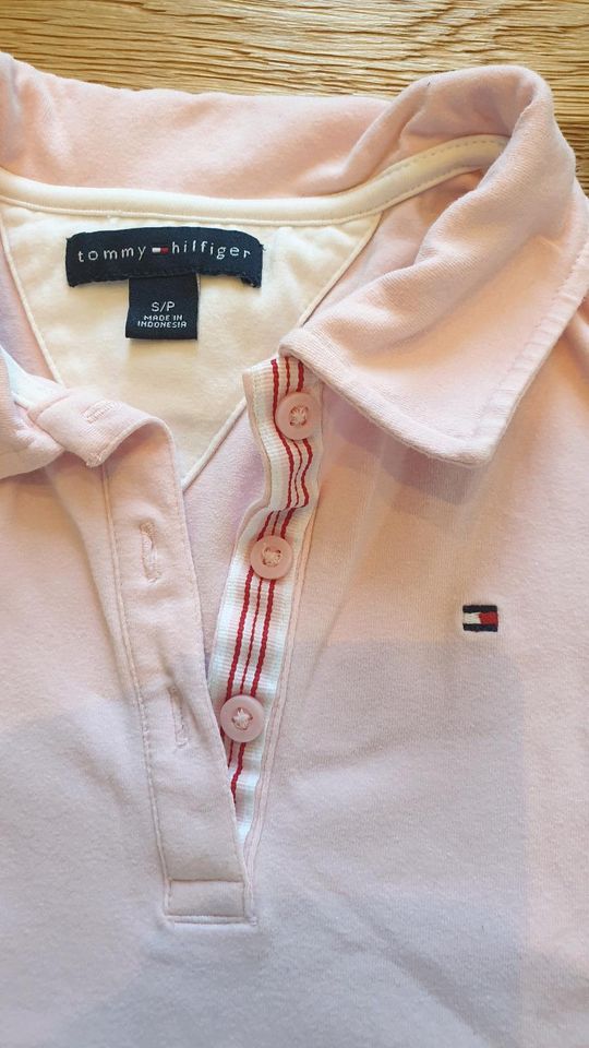 Tommy Hilfiger Poloshirt Größe 128 rosa in Großaitingen