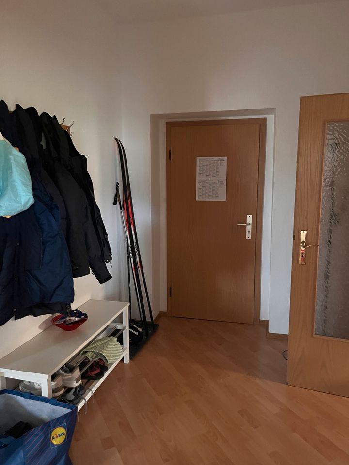 2 Zimmer Wohnung mit EBK ab 01.11.2024 in Schneeberg