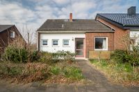 Familienfreundliches Doppelhaus mit viel Potenzial / Garten & Garage / Bremen-Schönebeck Bremen - Vegesack Vorschau