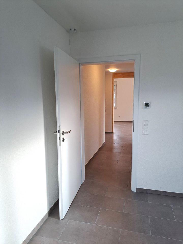 Attraktive 3-Zimmer-Maisonette-Wohnung mit Balkon und Einbauküche in Niedereschach