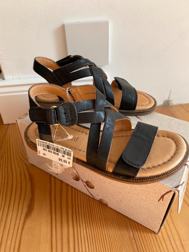 Neu: Bisgaard Clea Sandalen für Mädchen schwarz Leder 29 in Horst (Holstein)