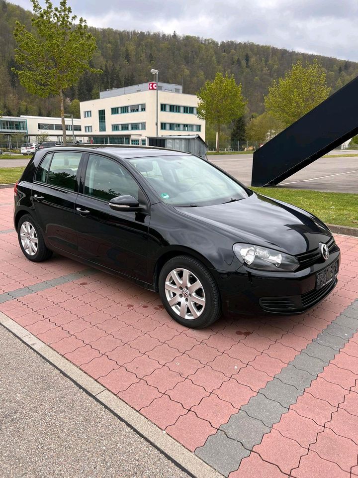 VW Golf 6 1.6 TDI *Navigation*Klima*8 Fach in Blaubeuren