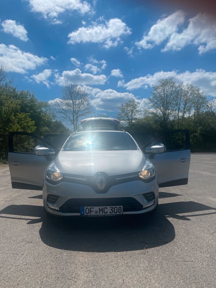 Renault Clio in Mainhausen