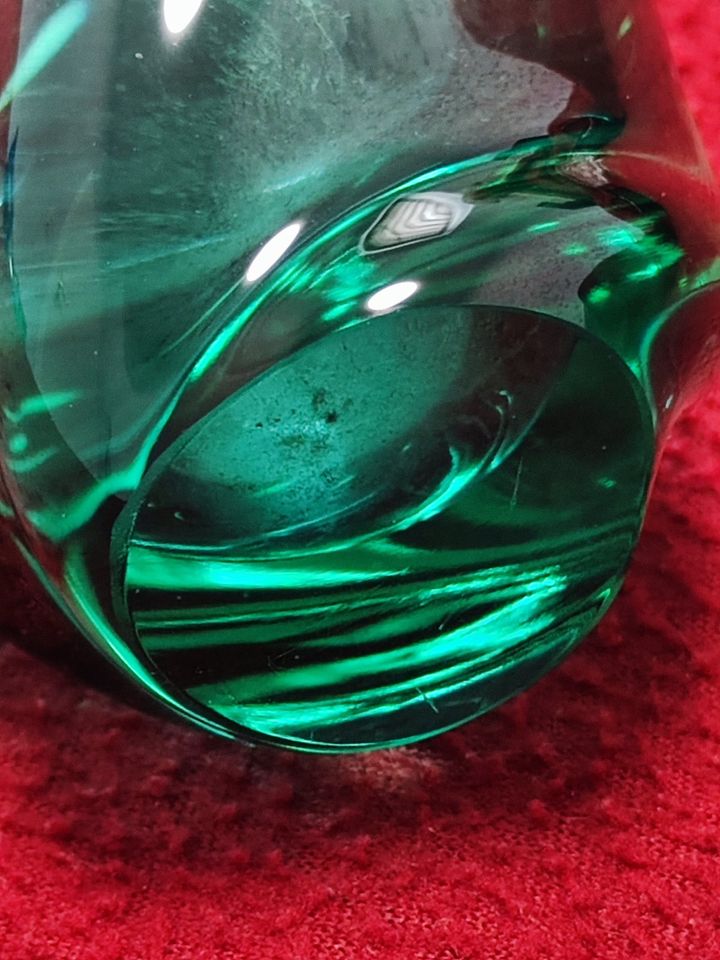 Grünes Glas Vase in Braunsbedra
