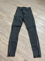 Jeans gestreift Rheinland-Pfalz - Grünstadt Vorschau
