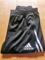 Adidas Trainingshose Gr. 164 schwarz Nordrhein-Westfalen - Bad Laasphe Vorschau