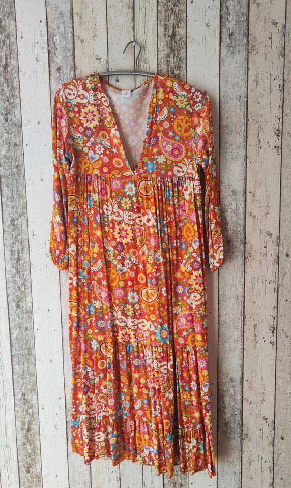 Kleid Hippie Boho Sommer Blumen Maxikleid  38 / 40 / 42 in Euskirchen