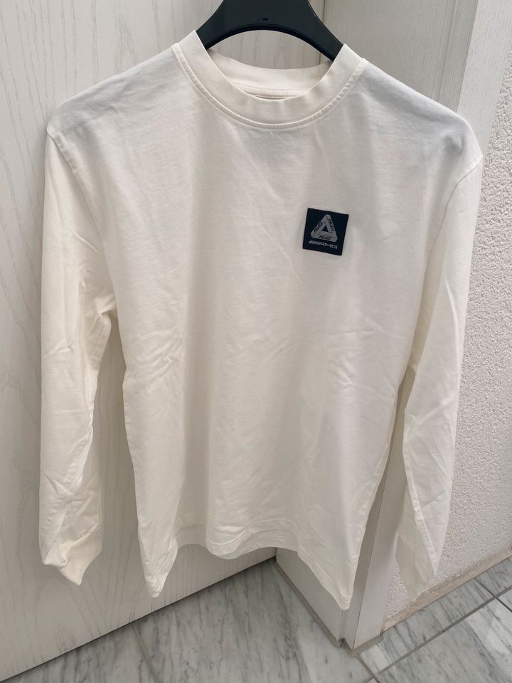 Palace x AMG 2.0 Longsleeve T-shirt Weiß Größe M in Esslingen