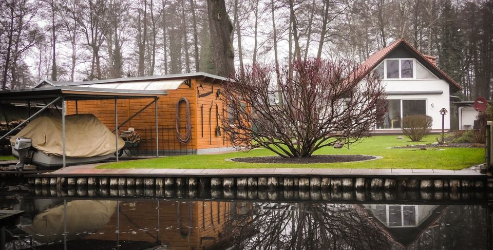 Ferienhaus direkt in Berlin an der Spree mit Whirlpool und Sauna in Berlin