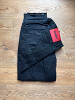 Hugo Jeans Köln - Porz Vorschau