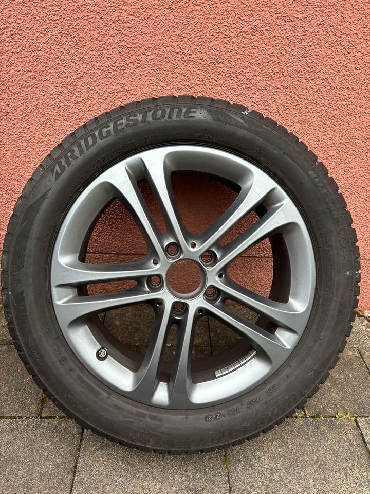 Bridgestone 205 55 R17 91H Winterreifen inkl. Mercedes LM-Felgen in Köln