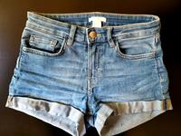 H&M Shorts Hot Pants Jeans Größe 32 Hose 164 / 170 München - Pasing-Obermenzing Vorschau