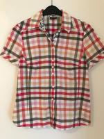 Karierte Bluse von Gerry Weber Gr. 40 Basic fit, Kurzarm Hessen - Dornburg Vorschau