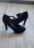 Pumps mit Schnalle Niedersachsen - Schortens Vorschau