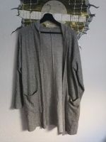 Strickjacke in grau und Größe L Düsseldorf - Gerresheim Vorschau