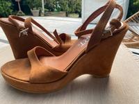 Cognac Farben Wildleder Fesselriemen Wedges Keilabsatz Plateau Kreis Pinneberg - Schenefeld Vorschau