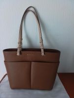 ❤️❤️❤️MICHAEL KORS SHOPPER Modell Bedford Leder neuwertig❤️❤️❤️ Nordrhein-Westfalen - Attendorn Vorschau